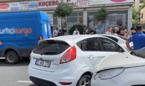 Diyarbakır’da zincirleme trafik kazası: 2 yaralı