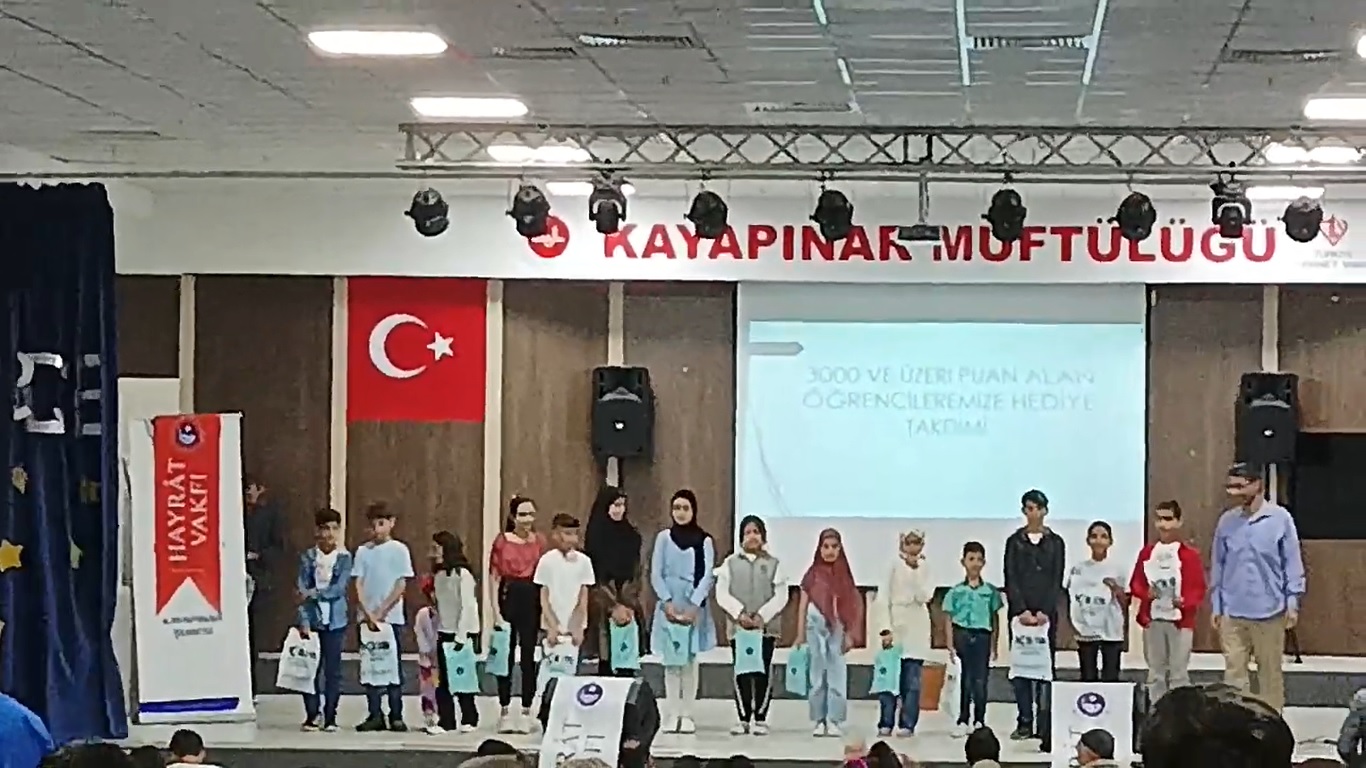 Diyarbakır’da 'Ramazan Seninle Güzel Yarışması'nın ödül töreni düzenlendi