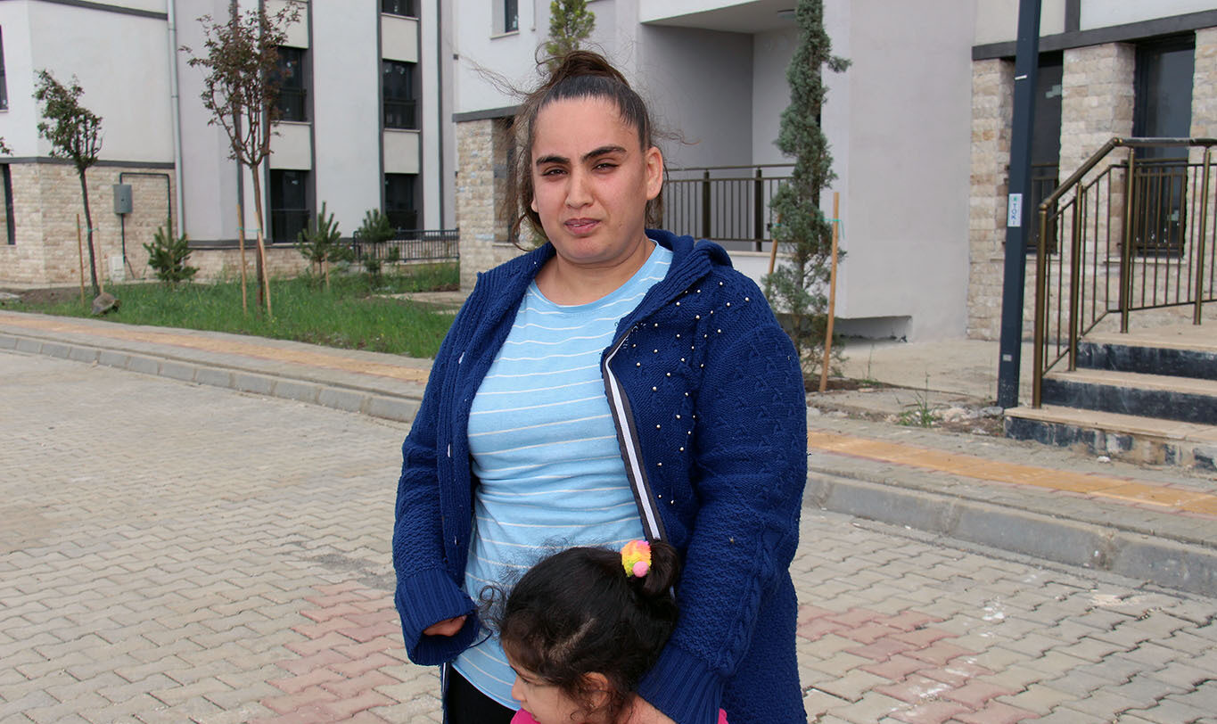 Diyarbakır'da deprem konutları bitmeden sorunları başladı