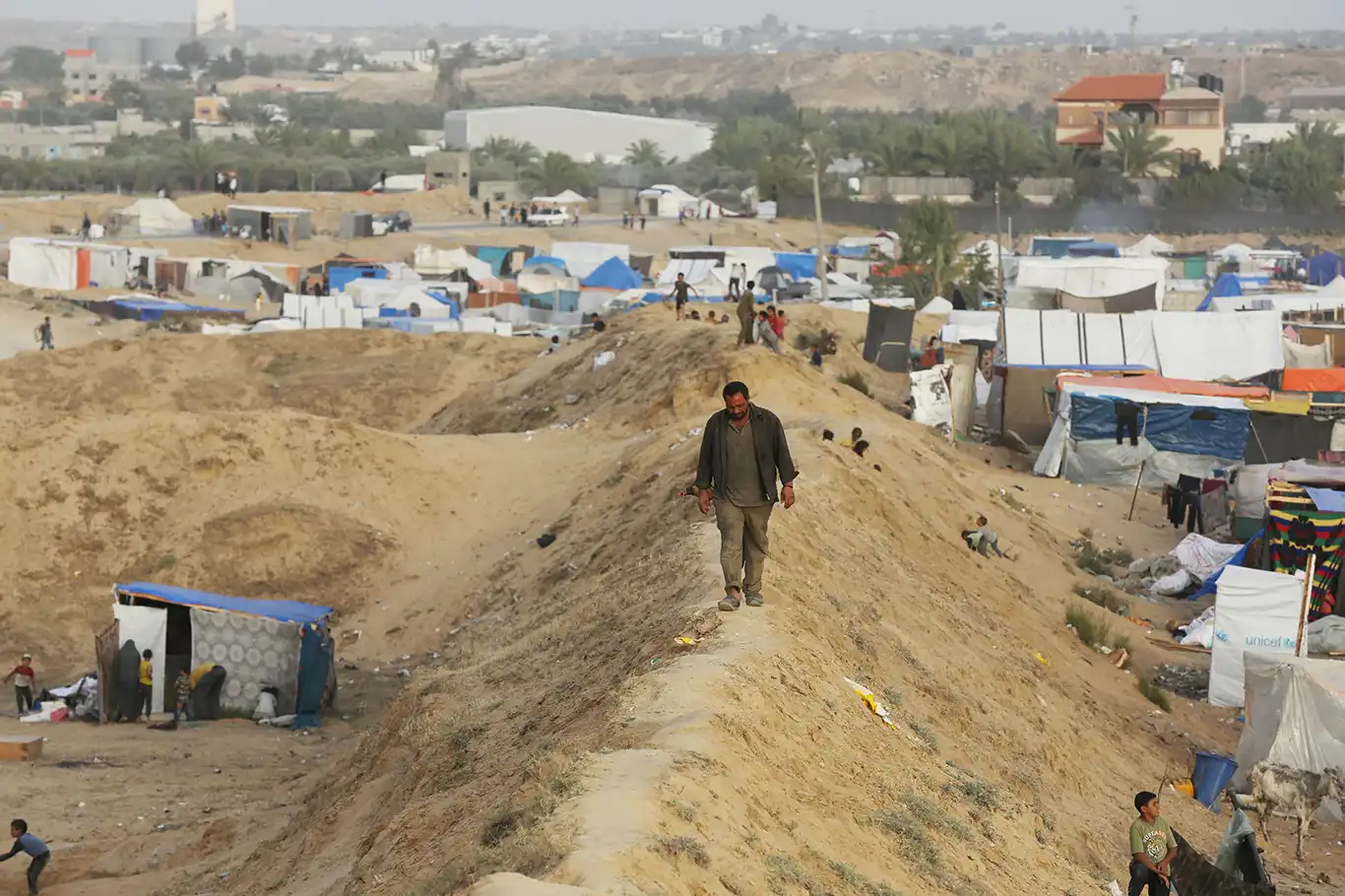BM: Refah’ta 600 bin kişi yerinden edildi