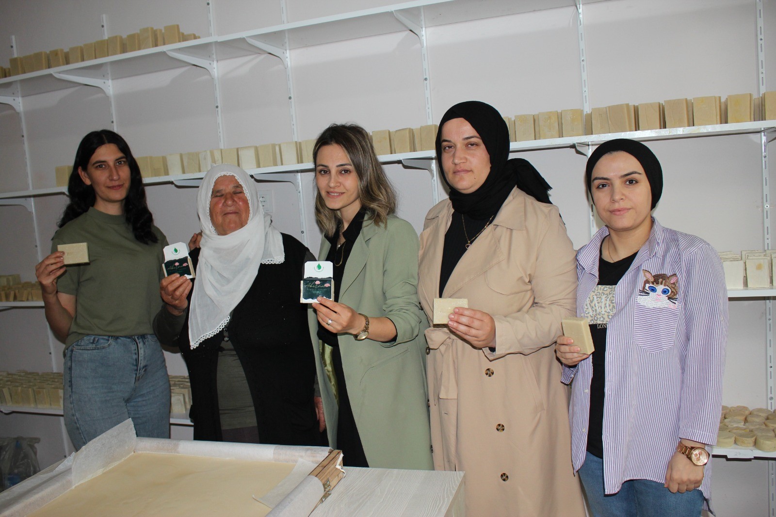 Diyarbakır’da kadınlar hem üretiyor, hem kazanıyor
