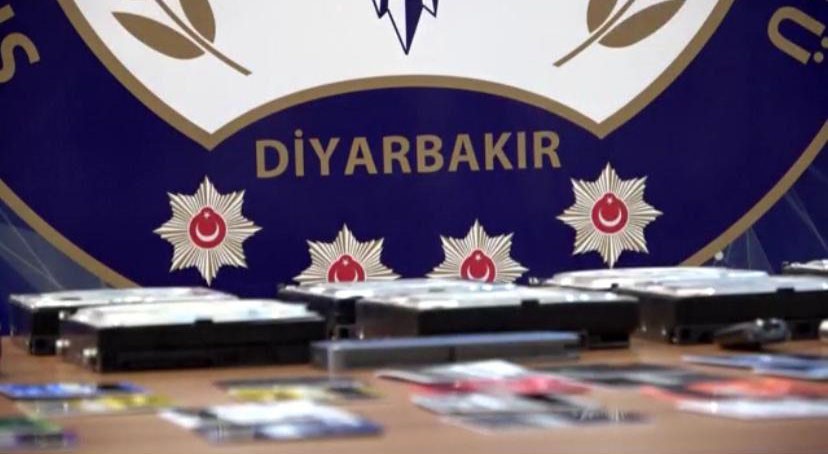 Diyarbakır’da bahis çetesine operasyon: 9 tutuklama