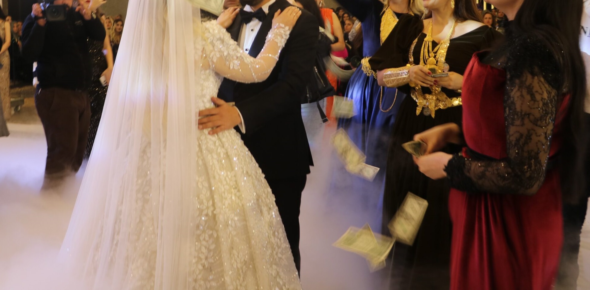Diyarbakır’da Maliyetler Artarken Evlilik Hayalleri Gölgede Kalıyor: Gençler ve Esnaf Çare Bekliyor