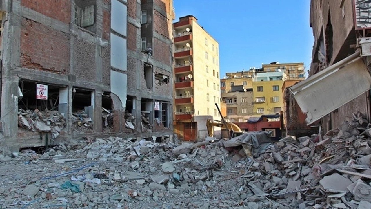 Diyarbakır’da depremde yıkılan Dündar apartmanı davası kararının gerekçesi açıklandı