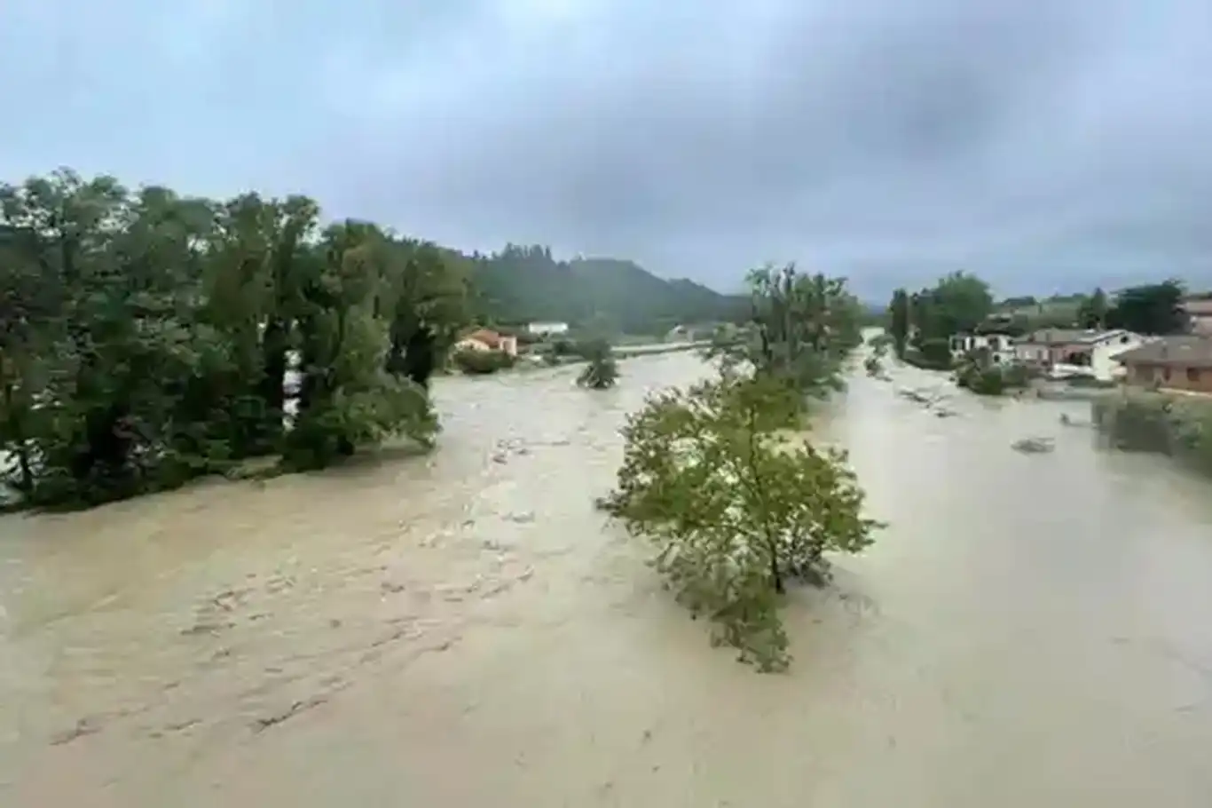 İtalya’da aşırı yağışların sele yol açtı: 15 ölü