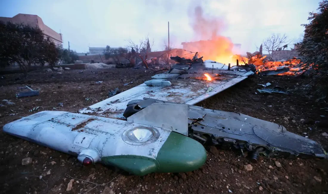 Rusya’ya ait Su-25 uçağı düşürüldü