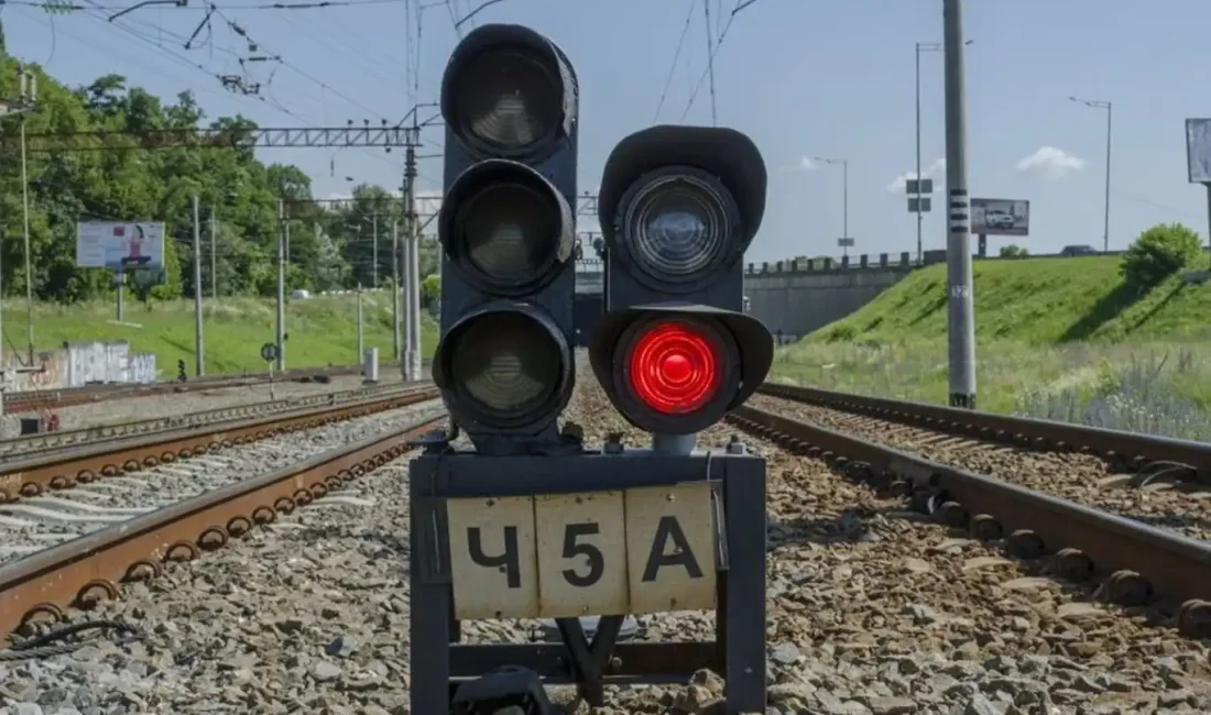 Polonya'da demiryolu raylarını havaya