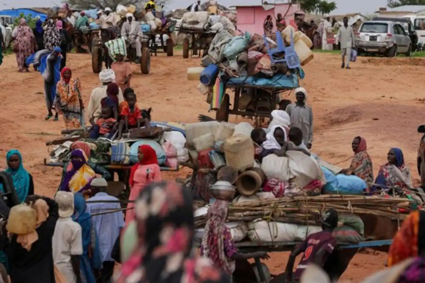 BM’den Sudan uyarısı: Dünyanın en büyük iç göç krizi yaşanıyor