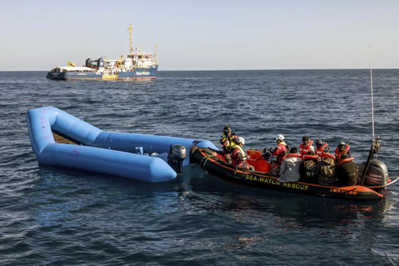 İtalya açıklarında iki ayrı tekne kazası: 11 ölü, 60 kayıp