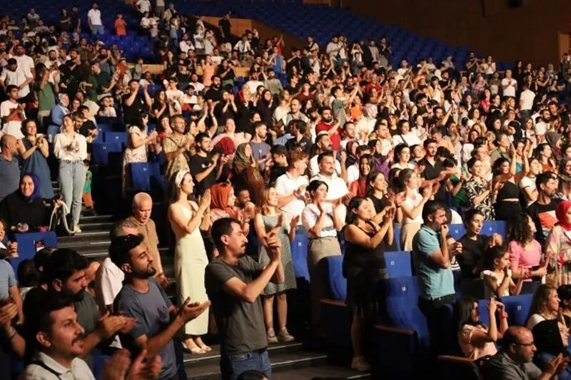 Diyarbakır'da Jin Ma konseri izleyicilerden tam not aldı