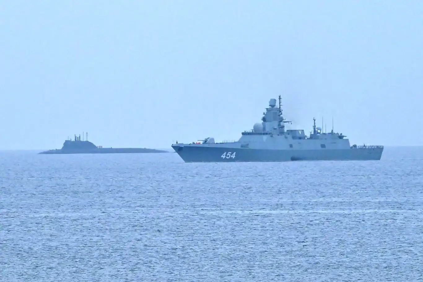 Rusya savaş gemileri, Küba’ya ulaştı